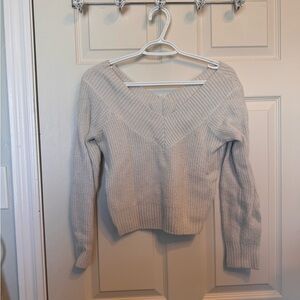 Women's V-Neck Sweater - Cream